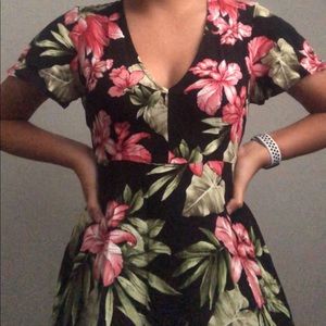 floral v neck dress